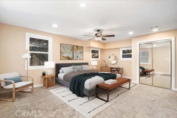 33283 HOLCOMB CRK