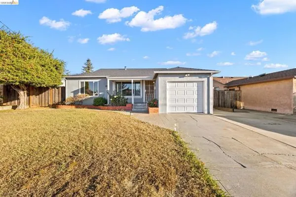 2240 LESSLEY AVE