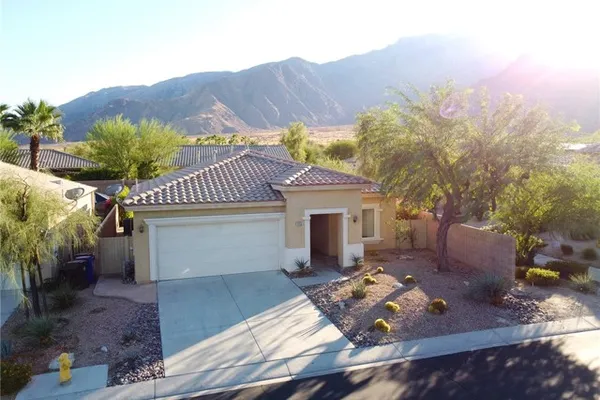 1115 ALTA CRESTA