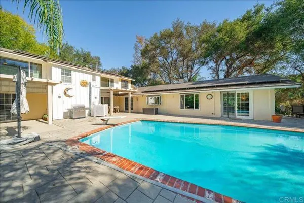 1841 TECALOTE DR