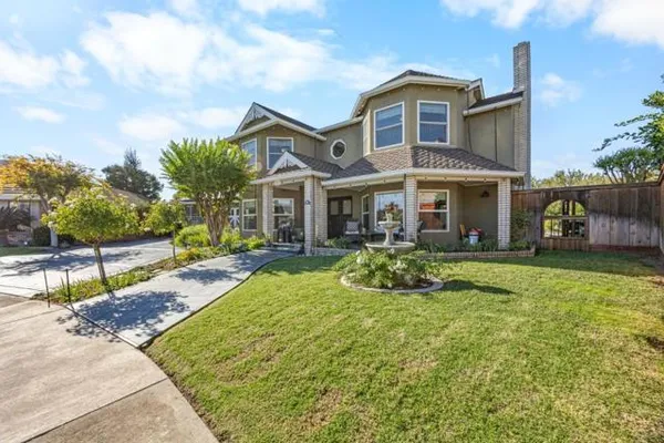 86 RHIANNON CT