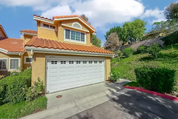 4945 SANTO DR