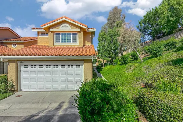 4945 SANTO DR