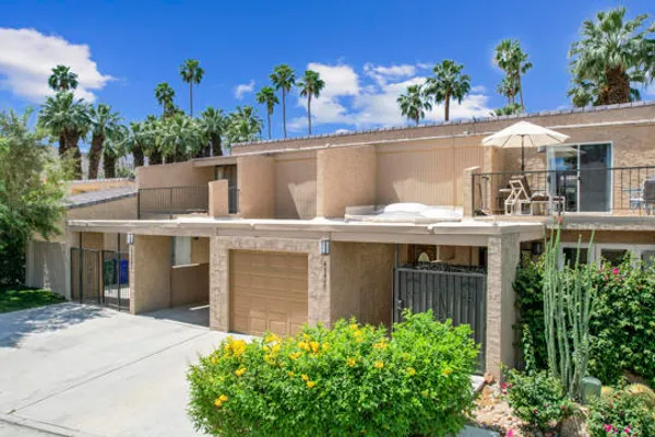 48861 PHLOX PL