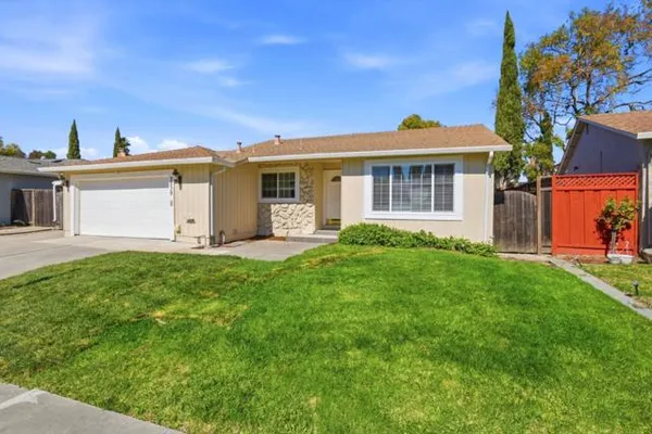 3839 MESA VERDE CT