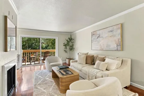 300 GLENWOOD CIR 198
