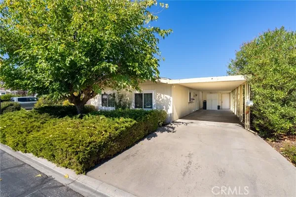337 LARK DR