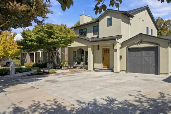 1874 ARBOR DR
