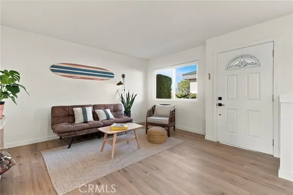 1187 SANTA YNEZ AVE C