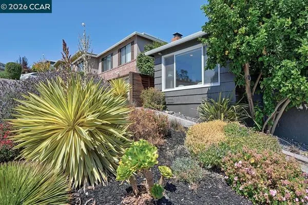 628 PEPPER DR