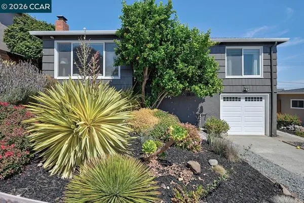 628 PEPPER DR