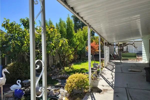 10984 LAS CASITAS