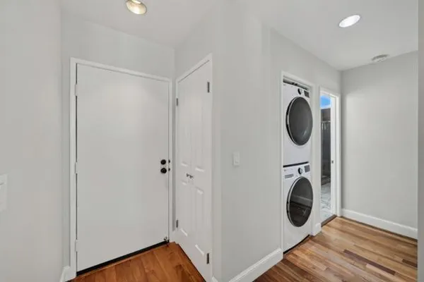 4250 EL CAMINO REAL B318
