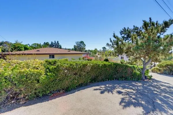 8349 MERRILL DR