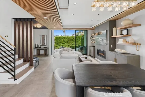 426 MARGUERITE AVE