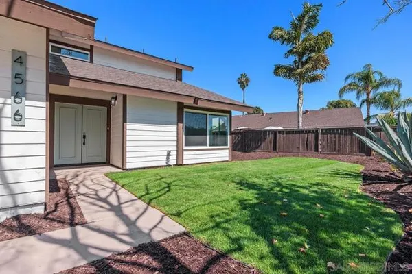 4566 HANCOCK CIR