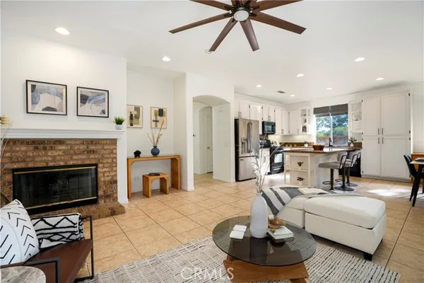27904 DOUBLETREE WAY