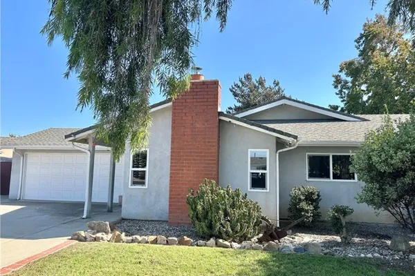 1208 CLINTON CT