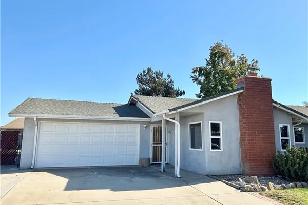 1208 CLINTON CT