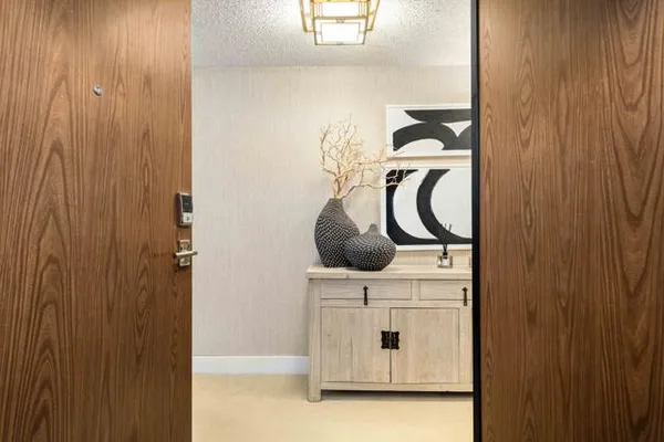 899 ISLAND DR 607