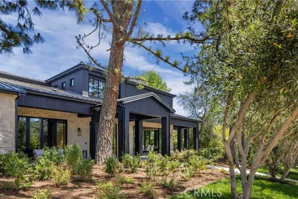 24341 ROLLING VIEW RD