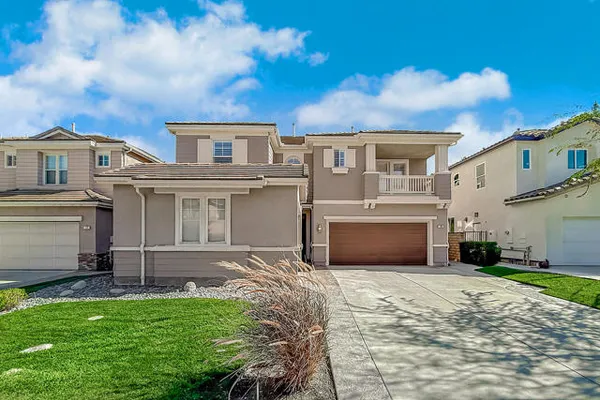180 BROOKS CT