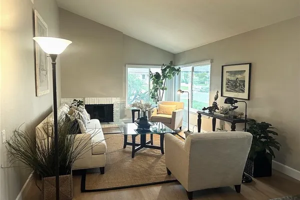4212 FIRESIDE CIR