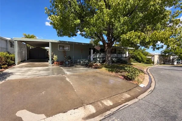 27701 MURRIETA RD SPC 49