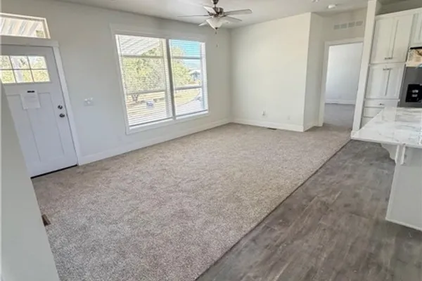 9278 N HWY 38