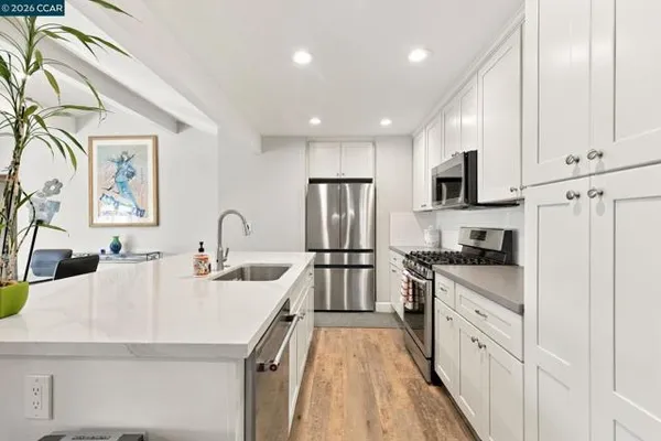 860 BALI CT