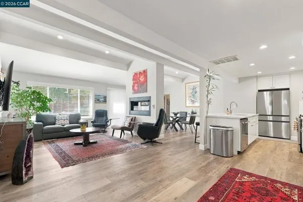 860 BALI CT
