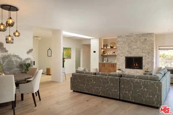 109 CORONADA CIR