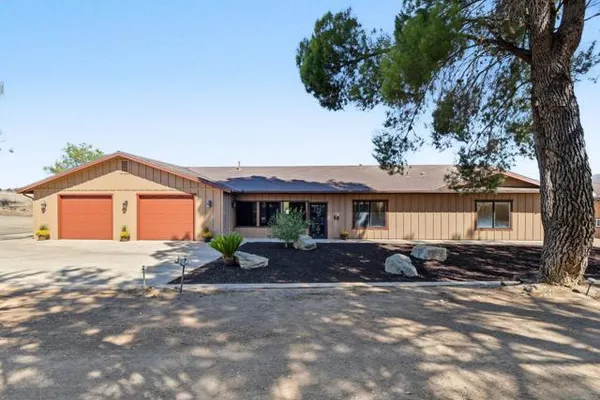 333 THOMSEN WAY