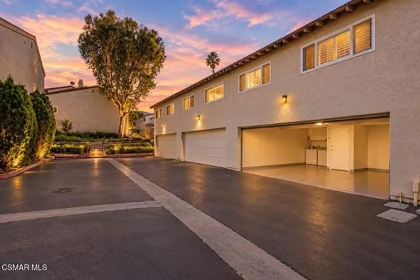 1282 RAMONA DR