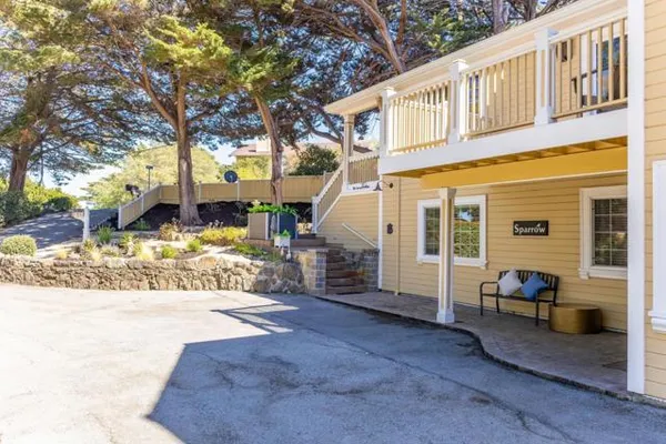 1172 MILLBRAE AVE