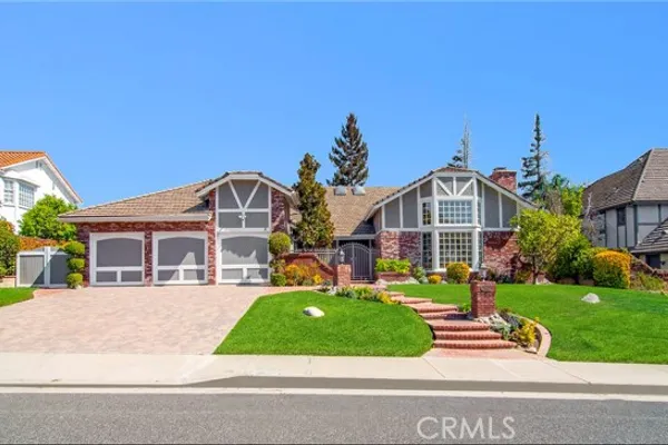 29423 BERTRAND DR