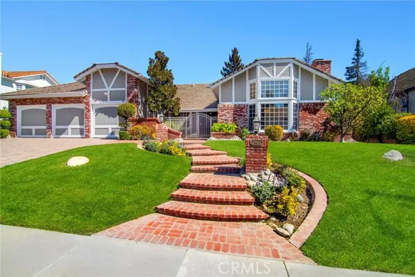 29423 BERTRAND DR