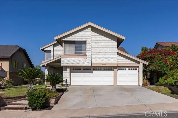 25516 LA MIRADA ST