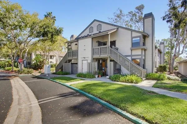 1953 WELLINGTON LN 7