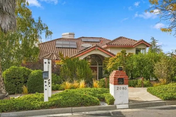 2080 RANCHO HIGUERA CT