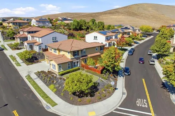 2309 ENCANTO WAY