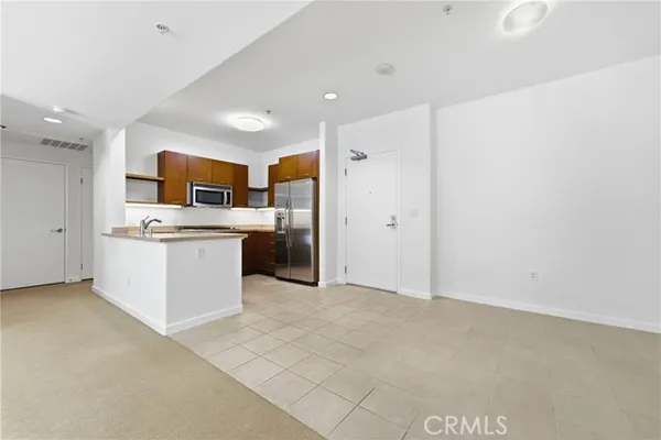 250 N FIRST ST 329