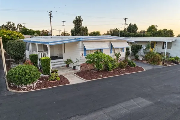 840 E FOOTHILL BLVD SPC 142