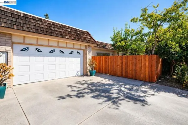 38288 PASEO PADRE PKWY