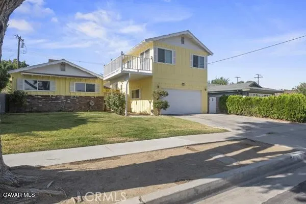 554 W AVE