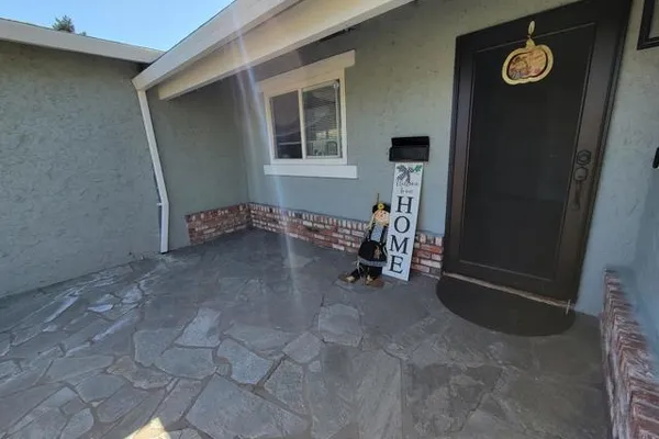 3778 CYPRESS WAY