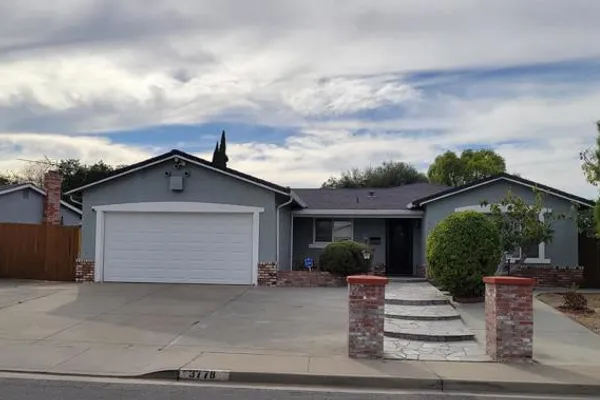 3778 CYPRESS WAY