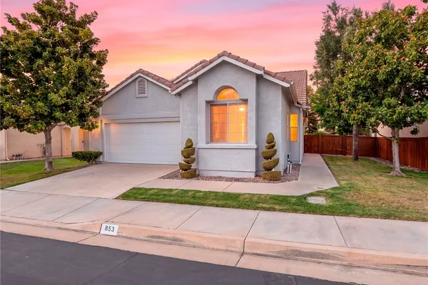853 CAMINO DE ORO