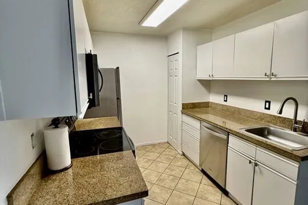 1265 KENDALL DR 6I5