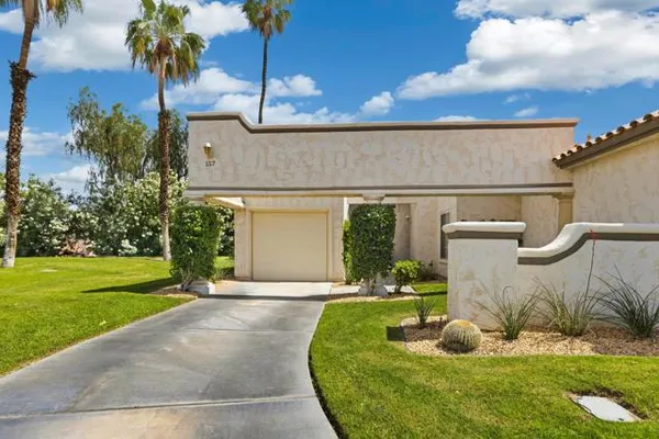 157 FALLS CT
